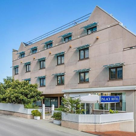 Aviano Palace Hotel Εξωτερικό φωτογραφία