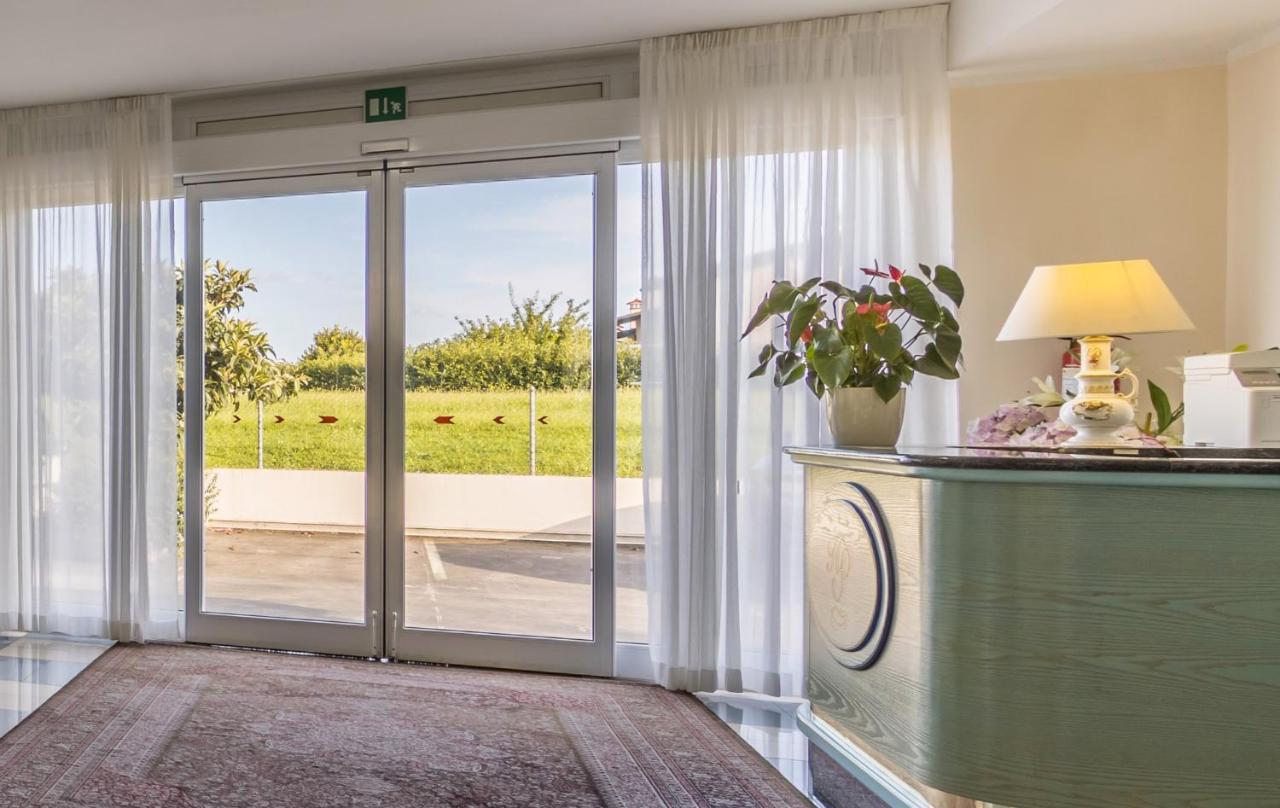 Aviano Palace Hotel Εξωτερικό φωτογραφία
