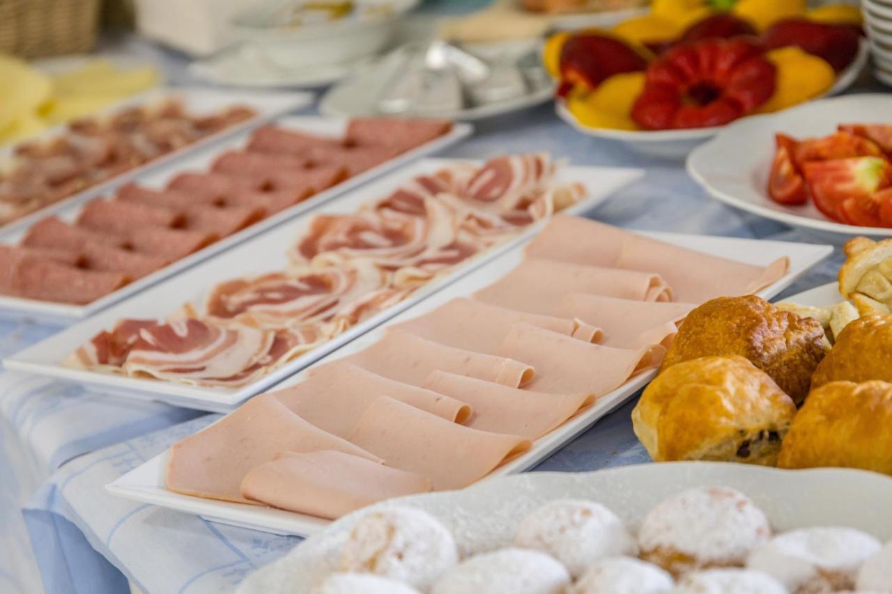 Aviano Palace Hotel Εξωτερικό φωτογραφία